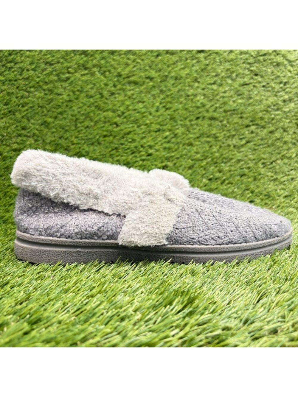 Skechers Cozy Lite Sweet Walk Womens Size 8 Gray Casual Comfort Slip On Slippers